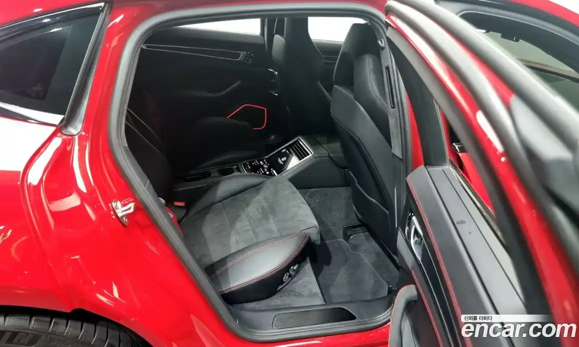 Porsche Panamera 2020 4.0 Автомат в Москве № 230930, фото 4