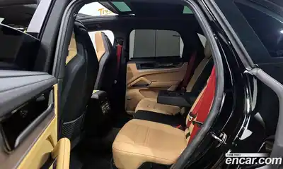 Porsche Cayenne 2024 3.0 Автомат в Москве № 230964, миниатюра 12