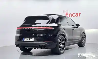 Porsche Cayenne 2024 3.0 Автомат в Москве № 230964, миниатюра 2