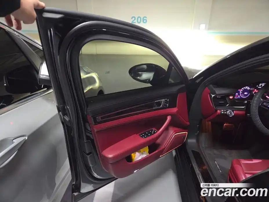 Porsche Panamera 2022 4.0 Автомат в Москве № 231069, фото 7