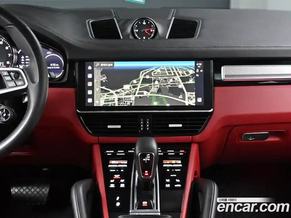 Porsche Cayenne 2023 3.0 Автомат в Москве № 231075, фото 13