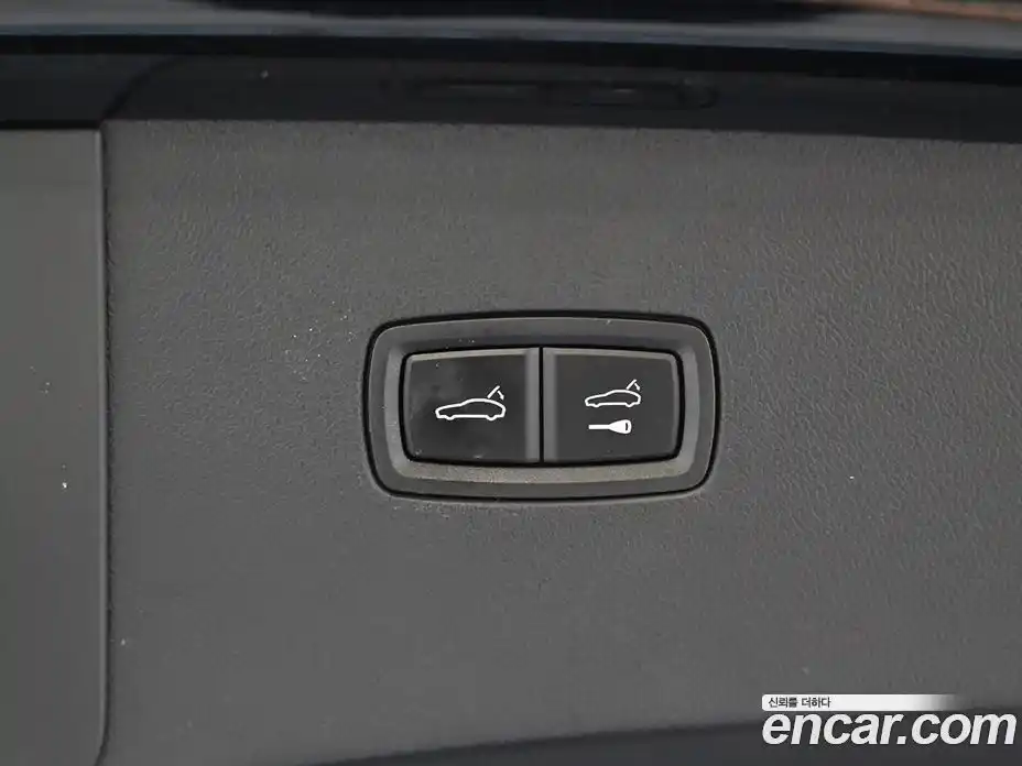 Porsche Cayenne 2023 3.0 Автомат в Москве № 231075, фото 20