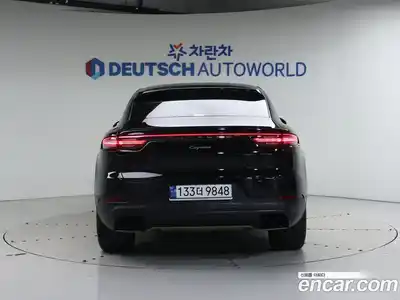 Porsche Cayenne 2023 3.0 Автомат в Москве № 231075, миниатюра 4