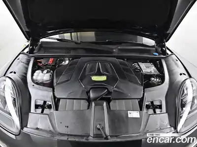 Porsche Cayenne 2023 3.0 Автомат в Москве № 231075, миниатюра 6