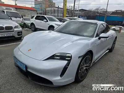 Porsche Taycan 2024 0.1 Автомат в Москве № 231076, миниатюра 2