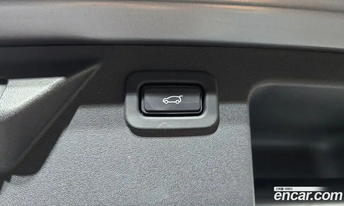 Land Rover Discovery Sport 2021 2.0 Автомат в Москве № 231235, фото 4