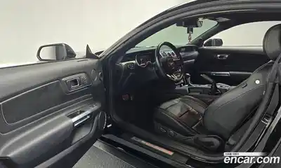 Ford Mustang 2019 5.0 Автомат в Москве № 233261, миниатюра 3