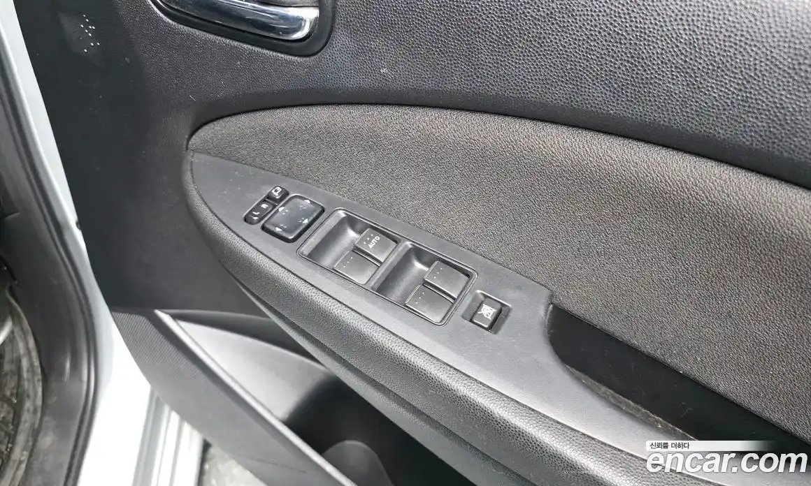 Mazda Biante 2010 2.0 Автомат в Москве № 236102, фото 17