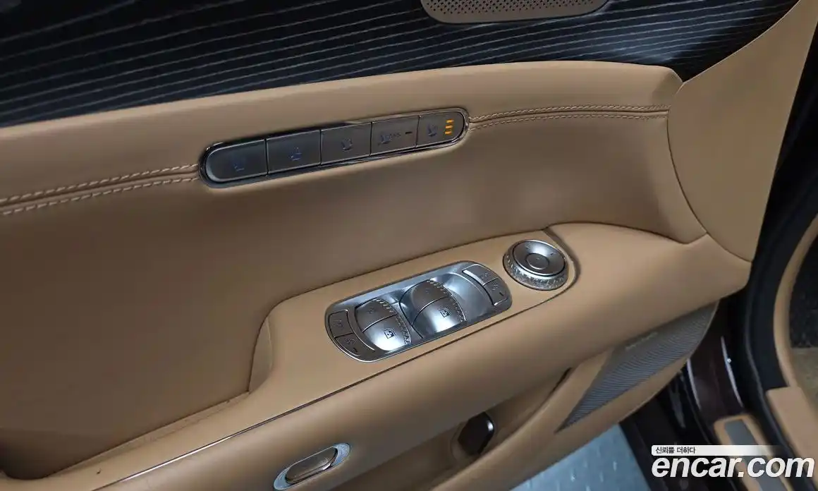 Genesis G90 2023 3.5 Автомат в Москве № 24616, фото 17