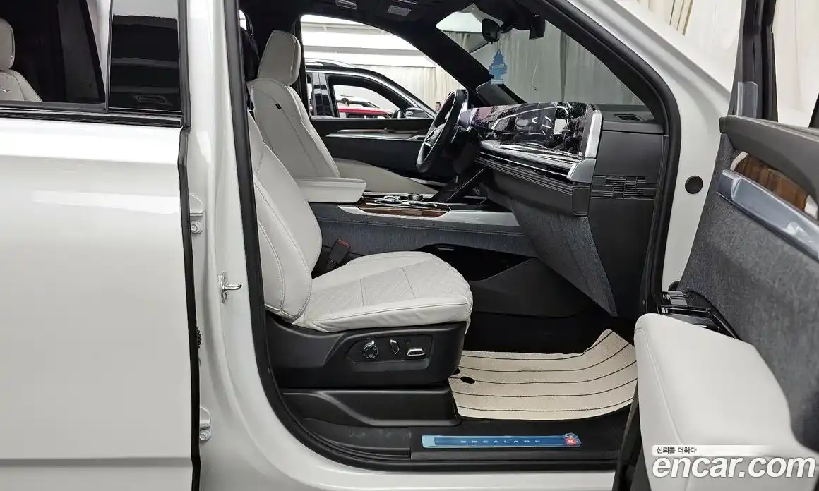 Cadillac Escalade 2025 6.2 Автомат в Москве № 256350, фото 11