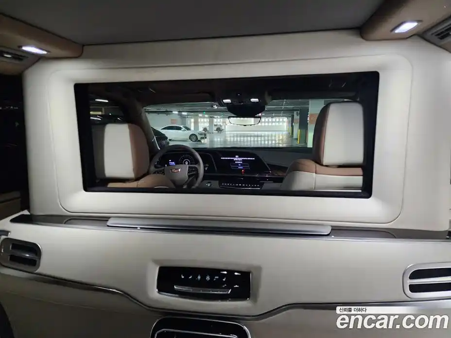 Cadillac Escalade 2023 6.2 Автомат в Москве № 256497, фото 11