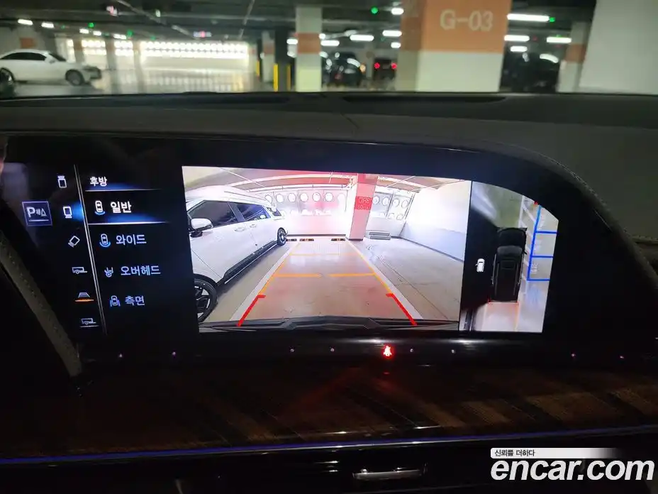 Cadillac Escalade 2023 6.2 Автомат в Москве № 256497, фото 19