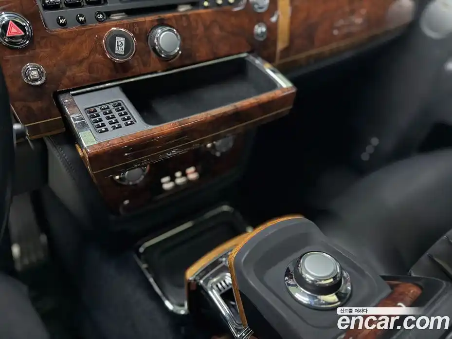 Rolls-Royce Phantom 2007 6.7 Автомат в Москве № 256729, фото 12