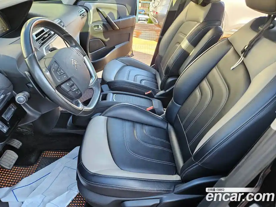 Citroen C4 Picasso 2015 2.0 Автомат в Москве № 257097, фото 11