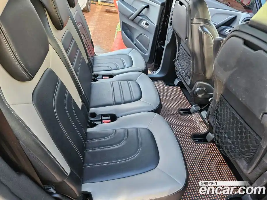 Citroen C4 Picasso 2015 2.0 Автомат в Москве № 257097, фото 14