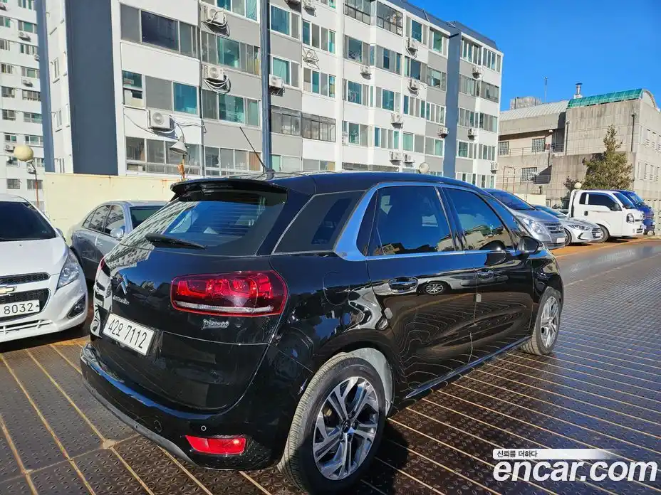 Citroen C4 Picasso 2015 2.0 Автомат в Москве № 257097, фото 6
