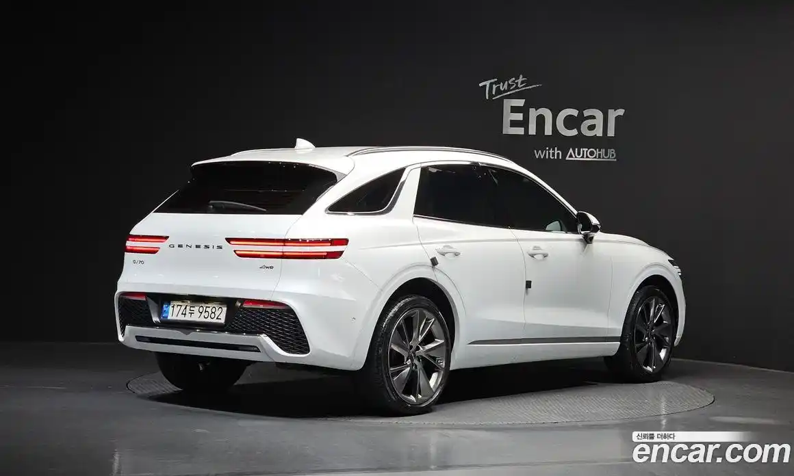 Genesis GV70 2021 2.2 Автомат в Москве № 26389, фото 11