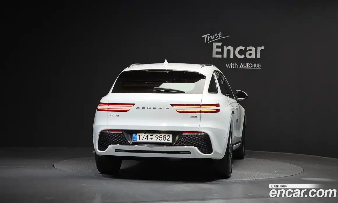 Genesis GV70 2021 2.2 Автомат в Москве № 26389, фото 18