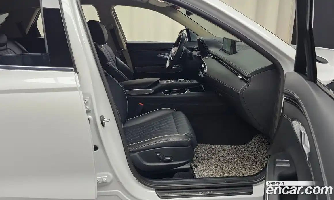 Genesis GV70 2021 2.2 Автомат в Москве № 26389, фото 19