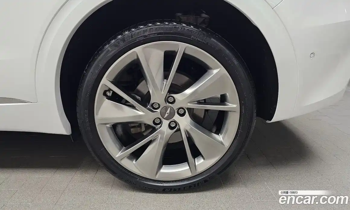 Genesis GV70 2021 2.2 Автомат в Москве № 26389, фото 20