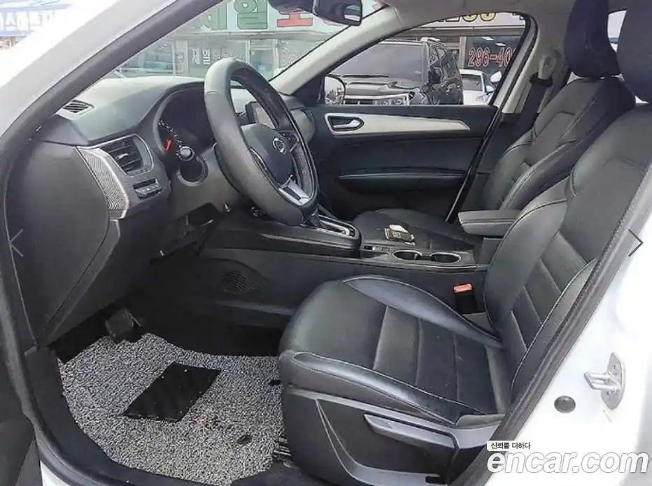 Renault XM3 2023 1.6 Автомат в Москве № 265825, фото 13