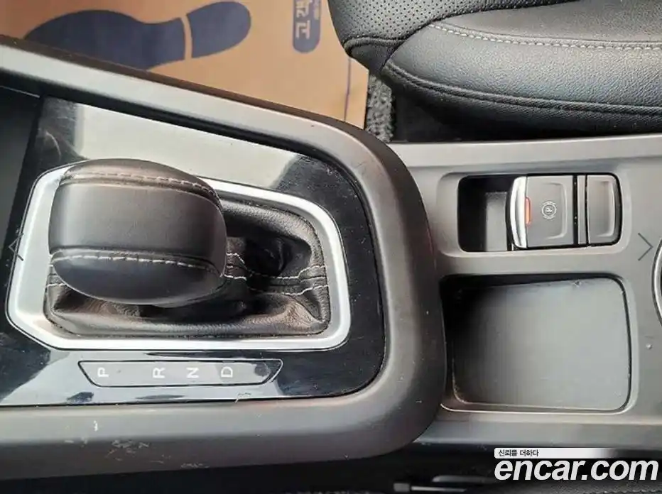 Renault XM3 2023 1.6 Автомат в Москве № 265825, фото 9