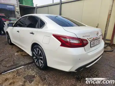 Nissan Altima 2018 2.5 Автомат в Москве № 267193, миниатюра 5