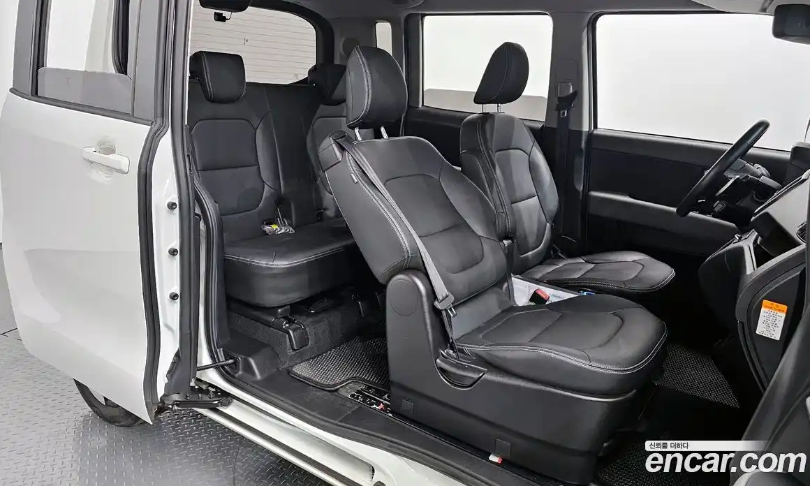 Kia Ray 2024 0.1 Автомат в Москве № 269386, фото 12