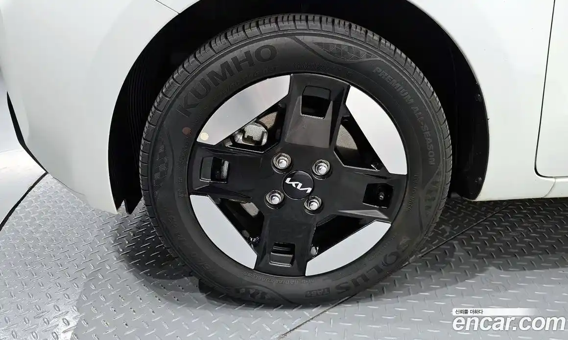 Kia Ray 2024 0.1 Автомат в Москве № 269386, фото 10