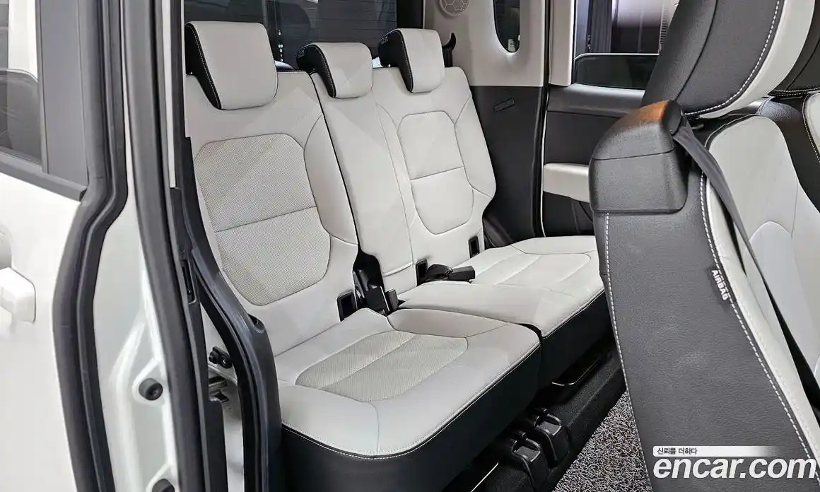 Kia Ray 2024 1.0 Автомат в Москве № 285453, фото 9