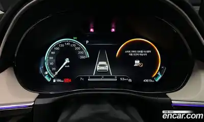 Genesis GV70 2024 2.5 Автомат в Москве № 289050, миниатюра 8