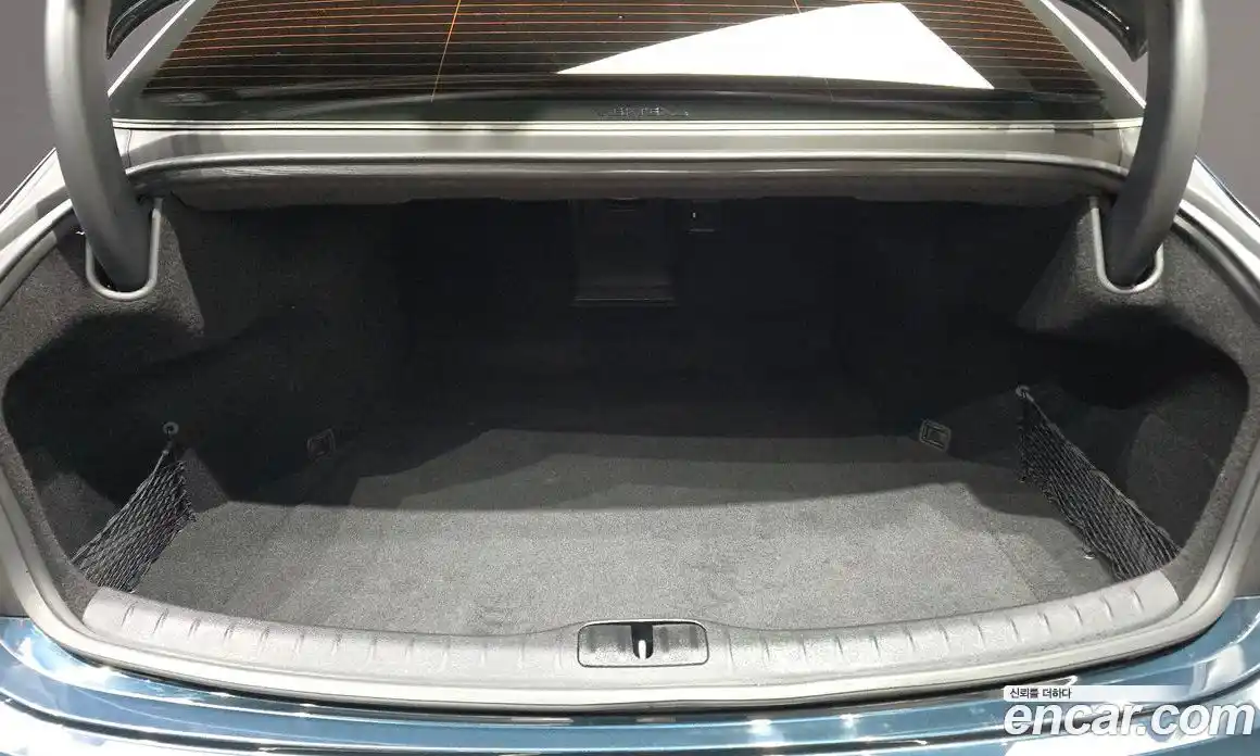 Genesis G80 2023 2.5 Автомат в Москве № 289107, фото 5