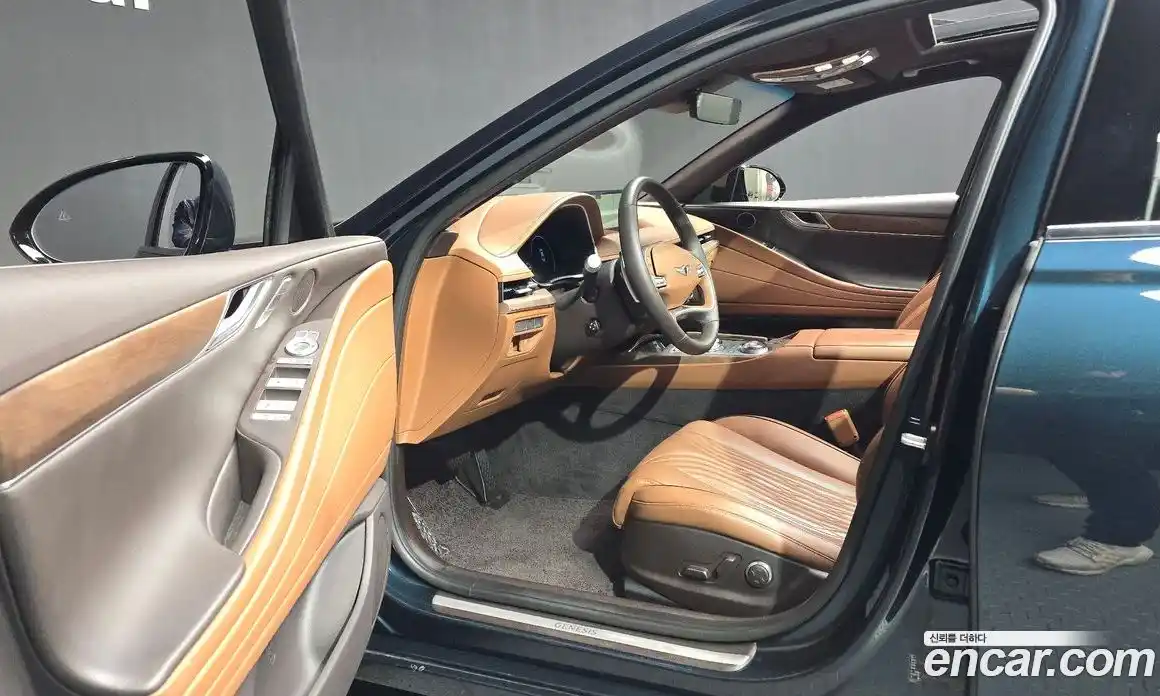 Genesis G80 2023 2.5 Автомат в Москве № 289107, фото 10