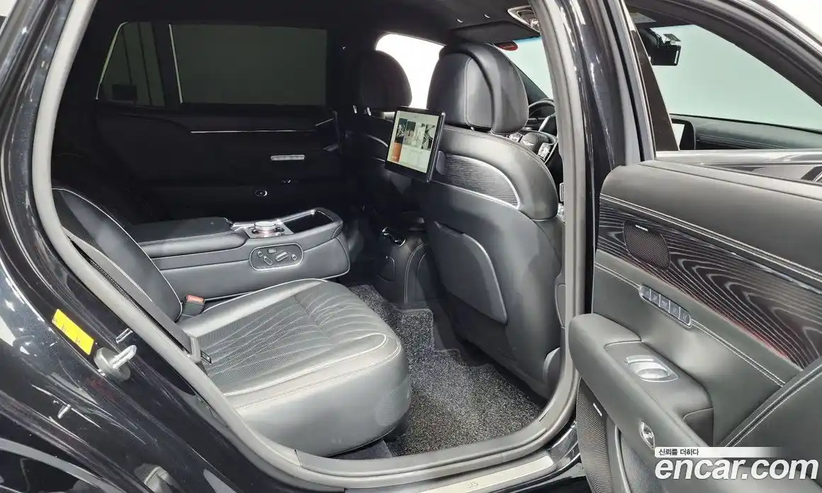 Genesis G90 2023 3.5 Автомат в Москве № 289834, фото 16