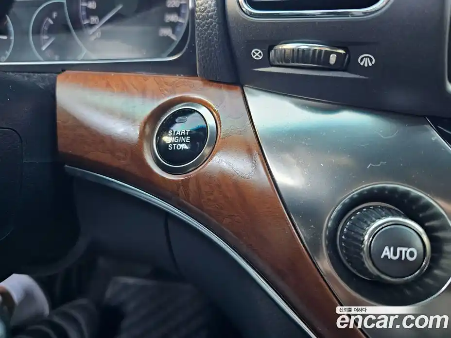 SsangYong Chairman 2013 3.6 Автомат в Москве № 29492, фото 14