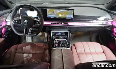 BMW 7-Series 2025 3.0 Автомат в Москве № 302543, миниатюра 6