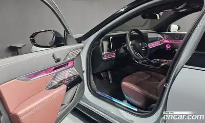 BMW 7-Series 2025 3.0 Автомат в Москве № 302543, миниатюра 9