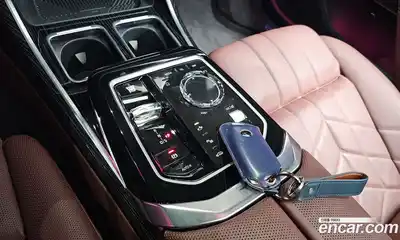 BMW 7-Series 2025 3.0 Автомат в Москве № 302543, миниатюра 10