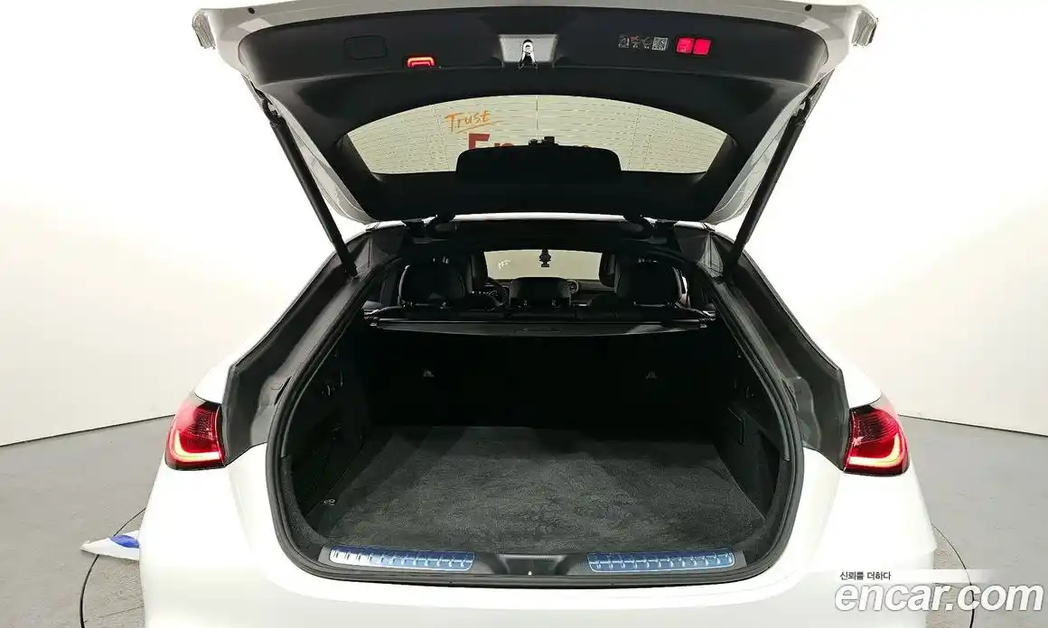 Mercedes-Benz GLC-Class 2025 2.0 Автомат в Москве № 307594, фото 16