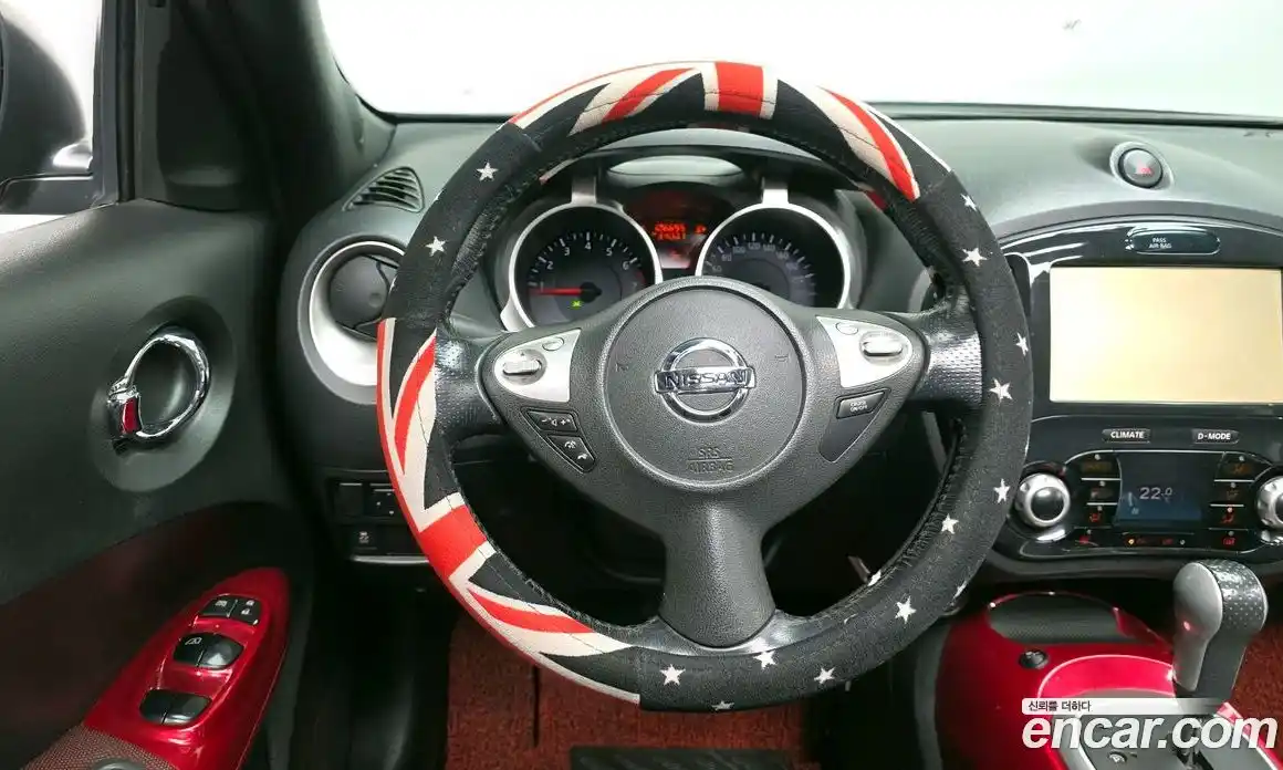 Nissan Juke 2014 1.6 Автомат в Москве № 312538, фото 17