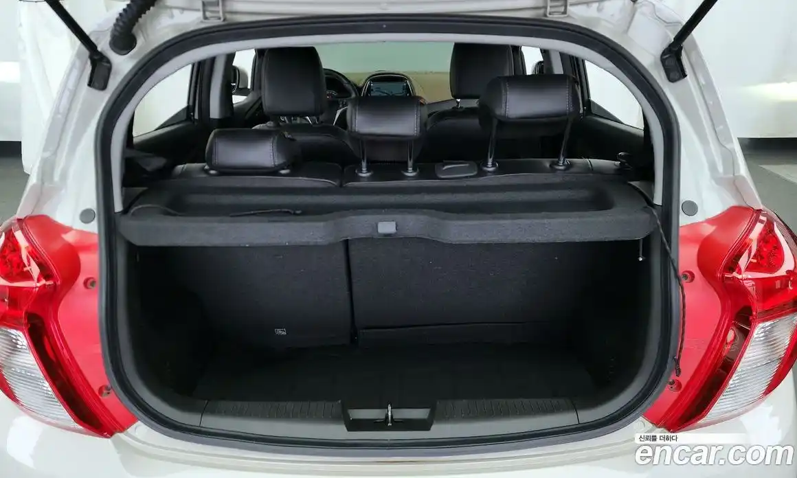 Chevrolet Spark 2018 1.0 Автомат в Москве № 314304, фото 20