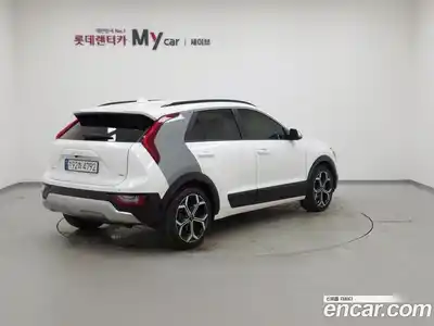 Kia Niro 2024 1.6 Автомат в Москве № 322145, миниатюра 5