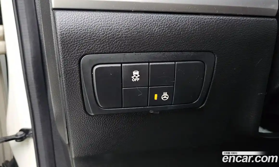 SsangYong Korando 2013 2.0 Автомат в Москве № 324433, фото 14