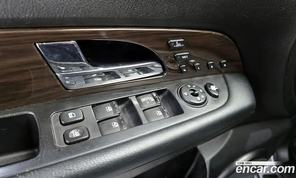 SsangYong Rexton 2009 2.7 Автомат в Москве № 32858, фото 20