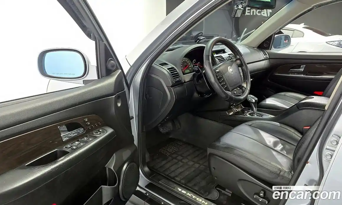 SsangYong Rexton 2009 2.7 Автомат в Москве № 32858, фото 6
