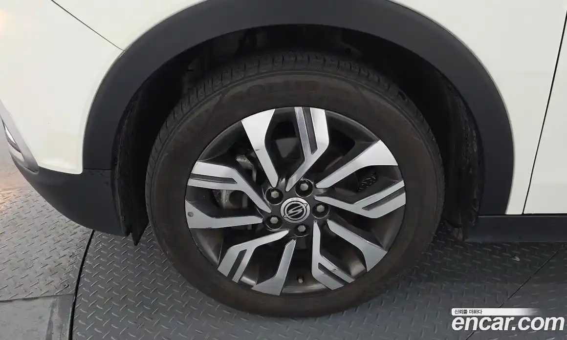 SsangYong TIBOLI 2019 1.6 Автомат в Москве № 32960, фото 16