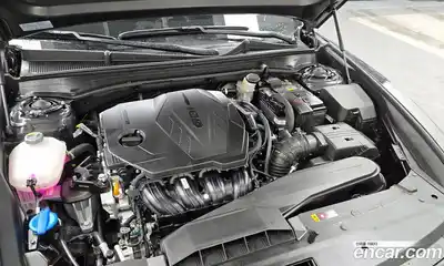 Hyundai Grandeur 2023 2.5 Автомат в Москве № 330248, миниатюра 3