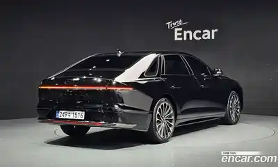 Hyundai Grandeur 2023 1.6 Автомат в Москве № 330922, миниатюра 2