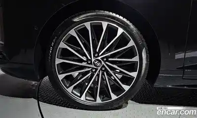 Hyundai Grandeur 2023 1.6 Автомат в Москве № 330922, миниатюра 5