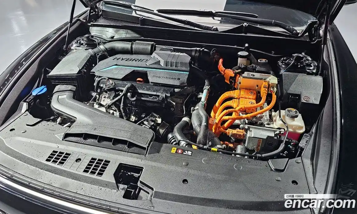 Hyundai Grandeur 2023 1.6 Автомат в Москве № 330922, фото 6